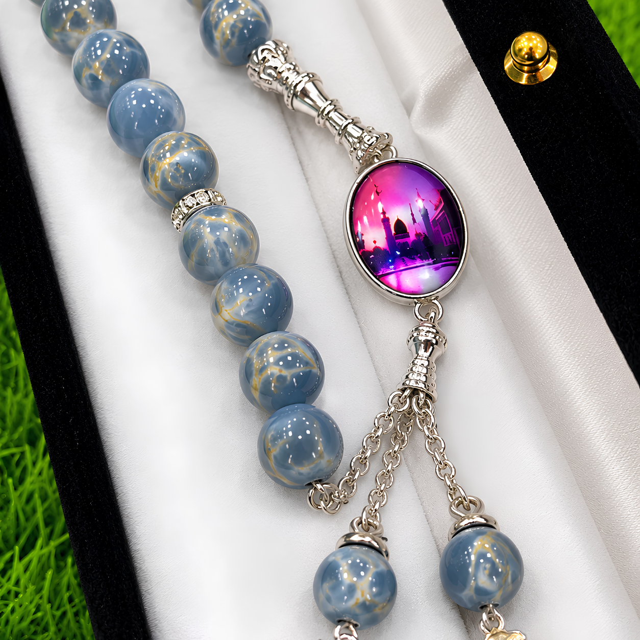 Premium Locket Tasbih – Kaaba & Madina Edition (33 Beads)